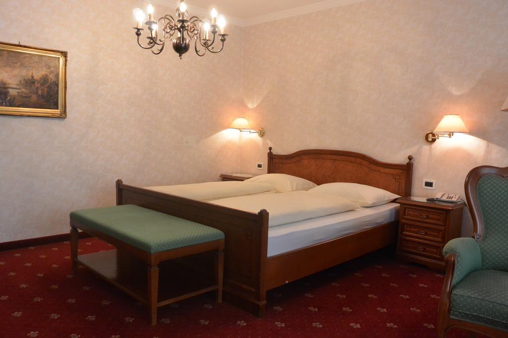 Hotel Alexander 4*