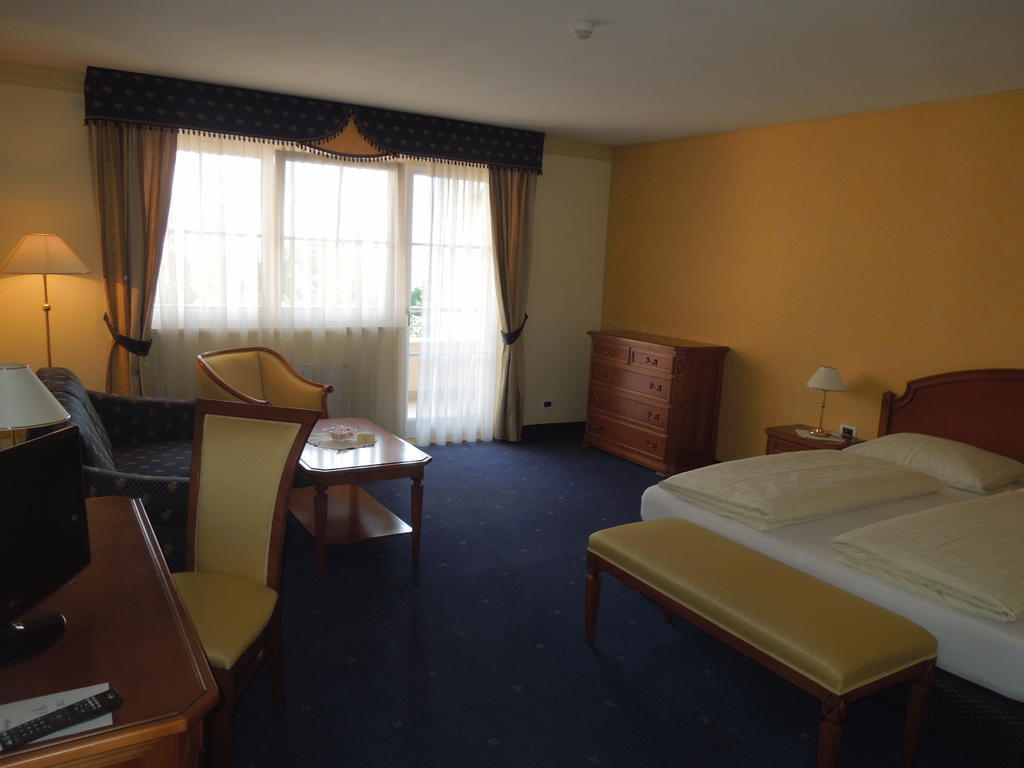 Hotel Alexander 4*